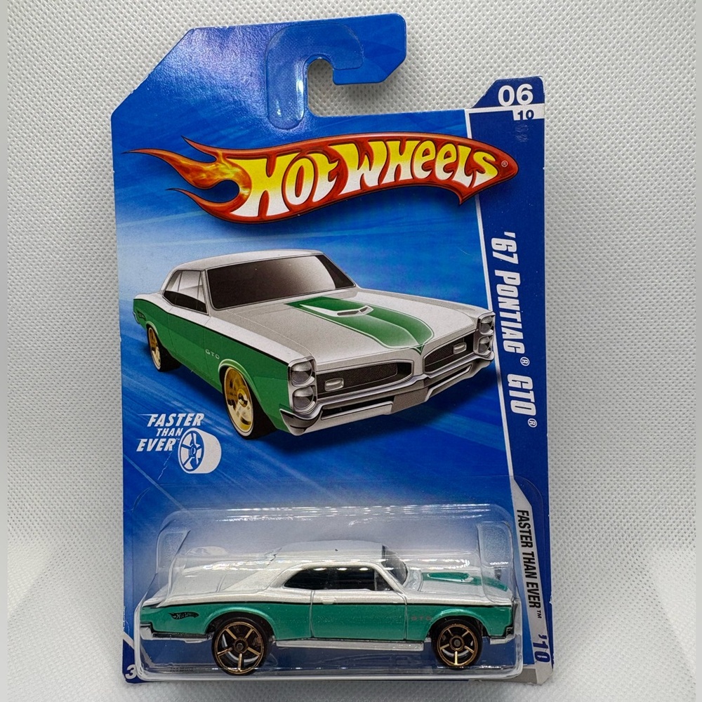 2010 HOT WHEELS Faster Than Ever ‘67 Pontiac GTO
